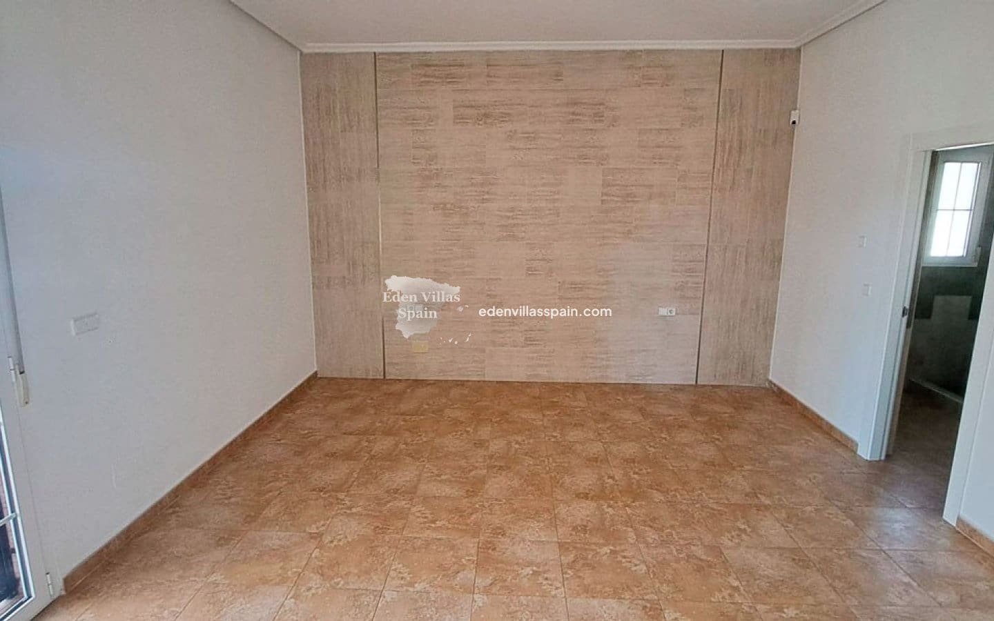 5 bedroom Villa for sale in Catral - € 485,000 (Ref: 9421531)