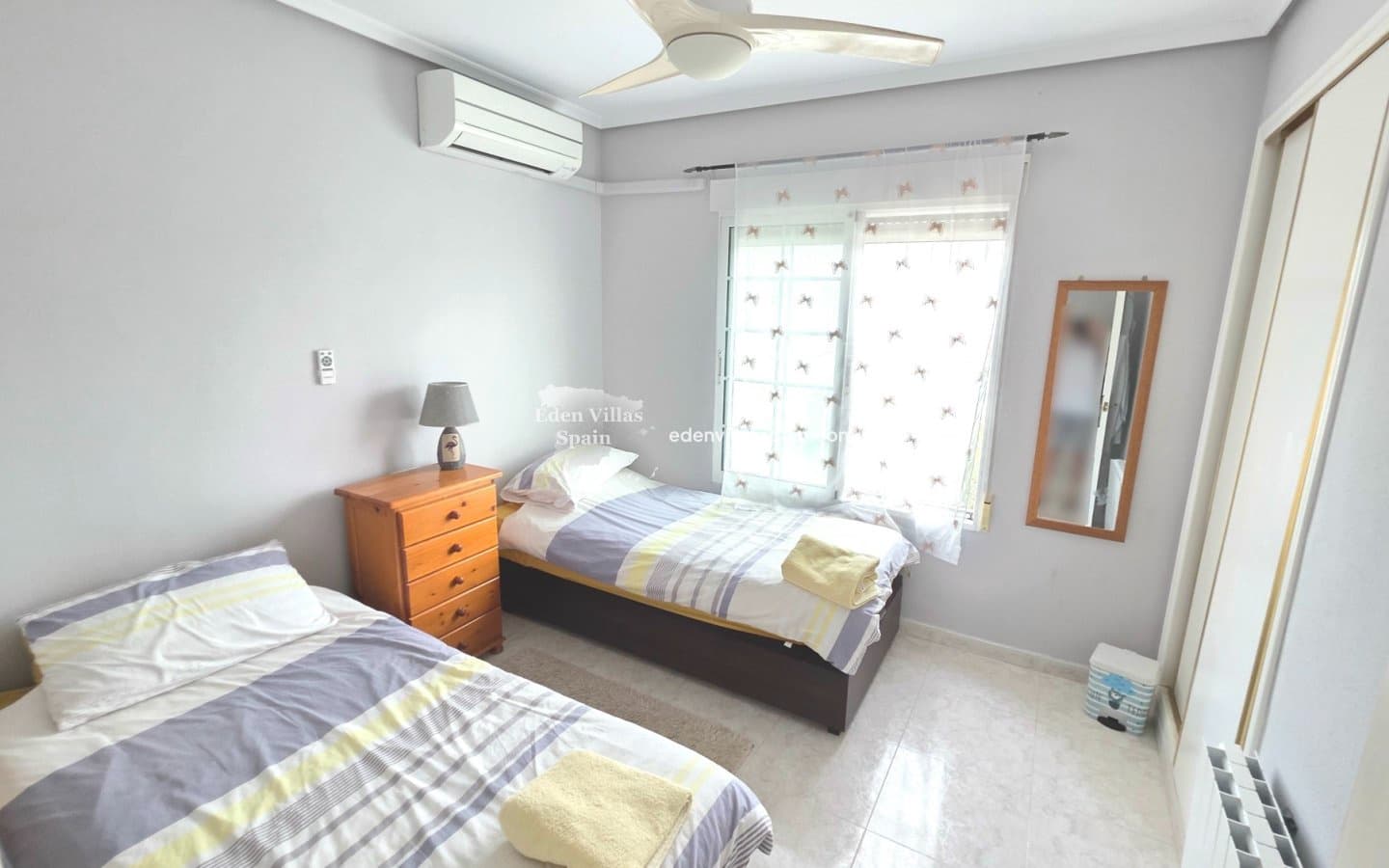 5 makuuhuone Huvila myytävänä paikassa Alicante kaupunki mukana uima-altaan - 520 000 € (Ref: 9491891)