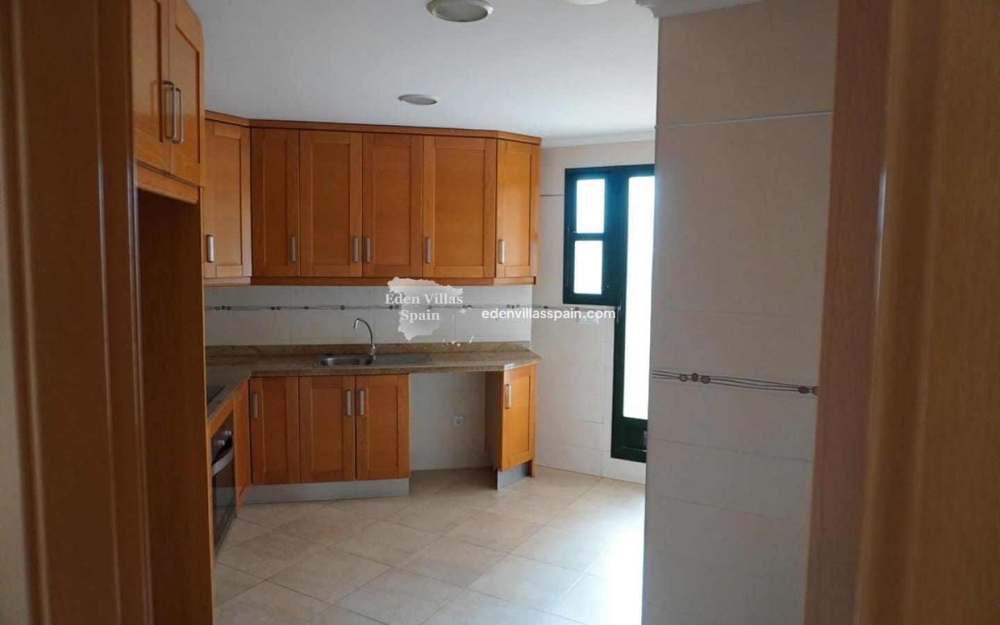 3 bedroom Penthouse for sale in Alicante / Alacant city with pool - € 420,000 (Ref: 9494848)