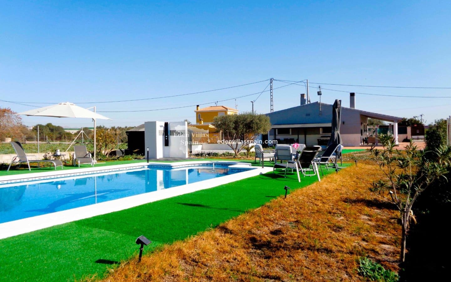 4 slaapkamer Finca/Landhuis te koop in Catral met zwembad - € 319.000 (Ref: 9502984)