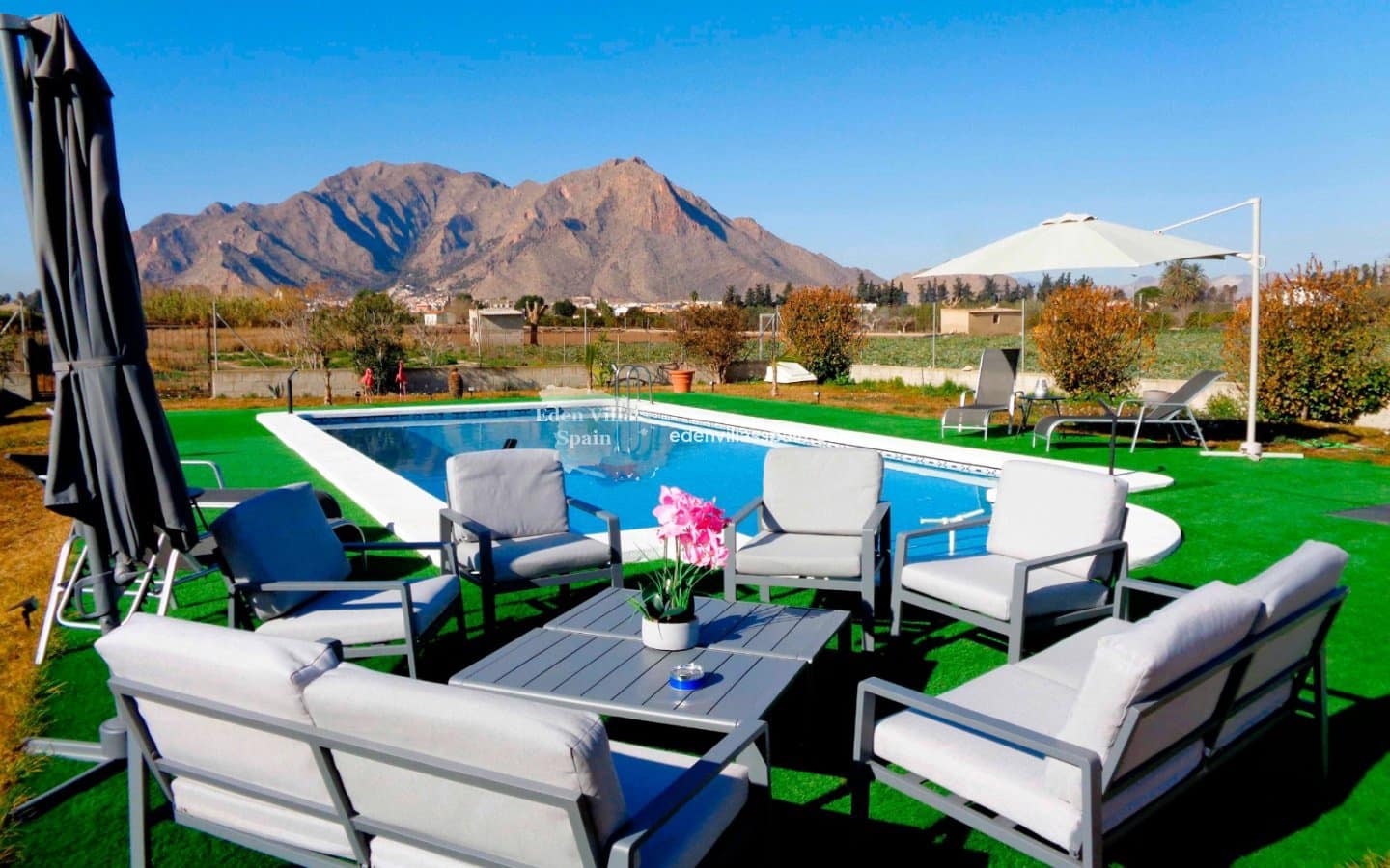 4 slaapkamer Finca/Landhuis te koop in Catral met zwembad - € 319.000 (Ref: 9502984)