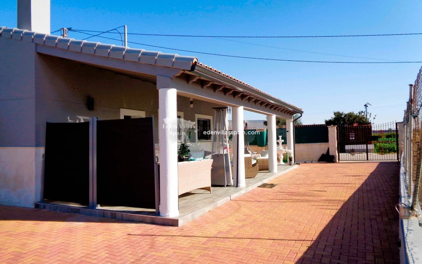4 bedroom Finca/Country House for sale in Callosa de Segura with pool - € 319,000 (Ref: 9502985)