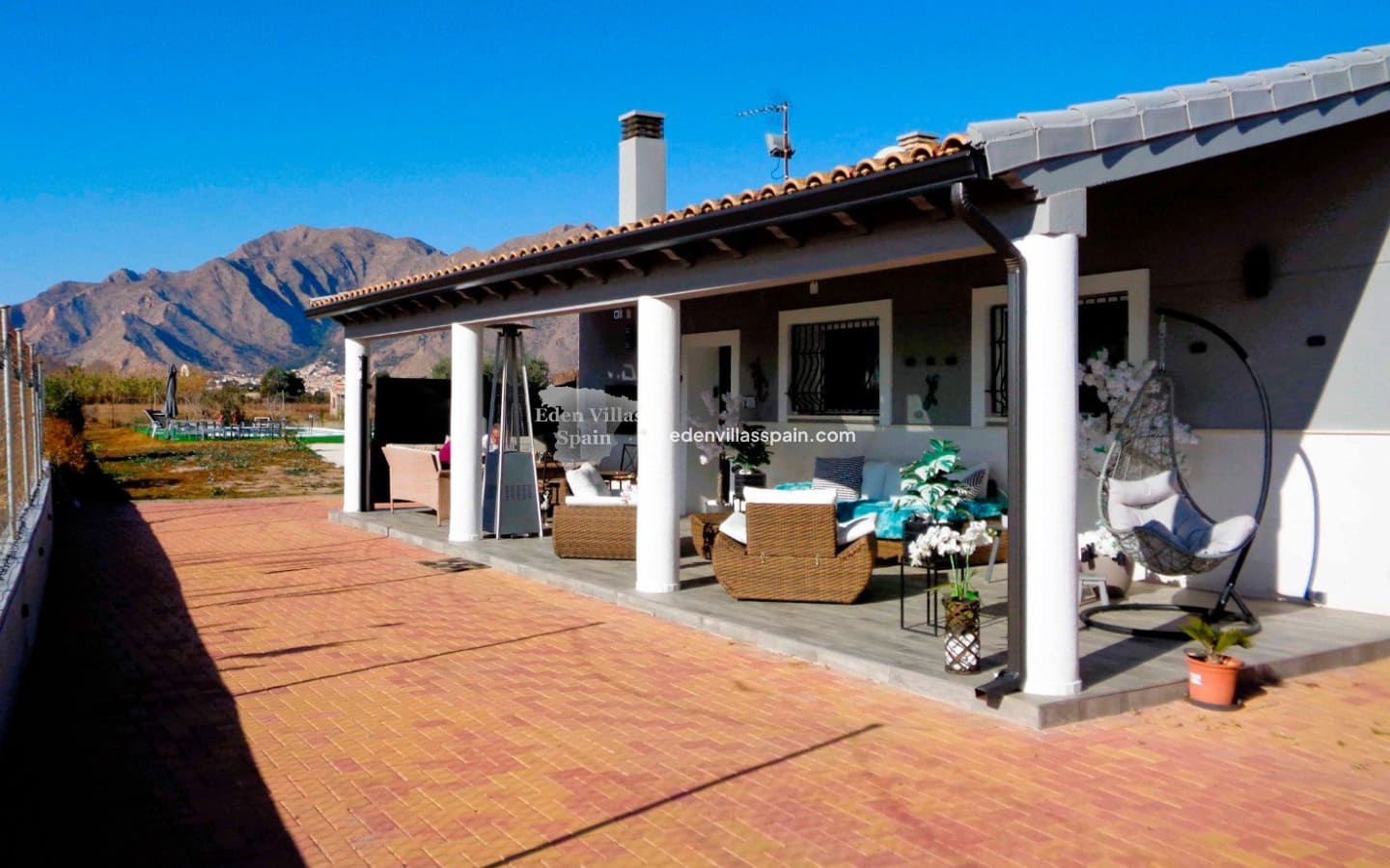 4 bedroom Finca/Country House for sale in Callosa de Segura with pool - € 319,000 (Ref: 9502985)