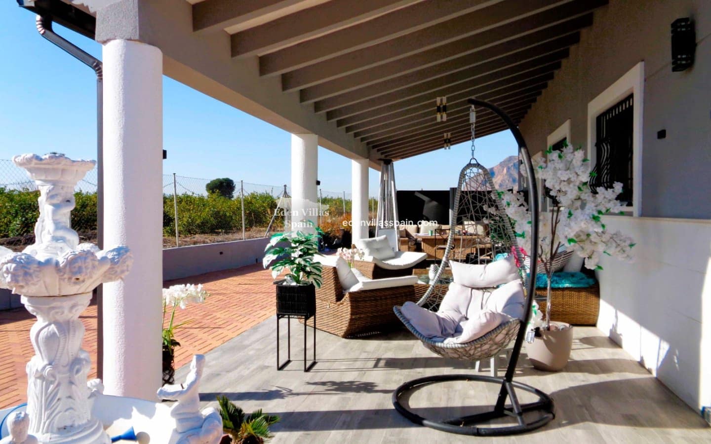 4 soveværelse Finca/Landehus til salg i Alicante by med swimmingpool - € 319.000 (Ref: 9502986)