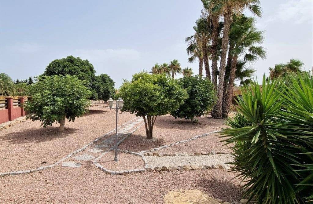 4 sypialnia Finka/Dom wiejski na sprzedaż w Catral - 829 000 € (Ref: 9503627)