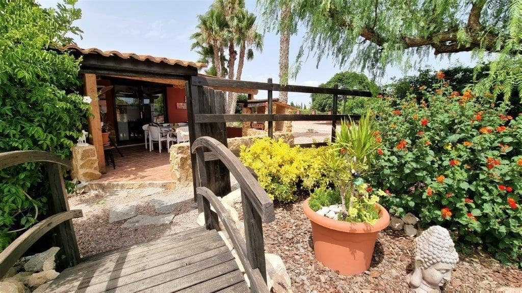 4 sypialnia Finka/Dom wiejski na sprzedaż w Catral - 829 000 € (Ref: 9503627)