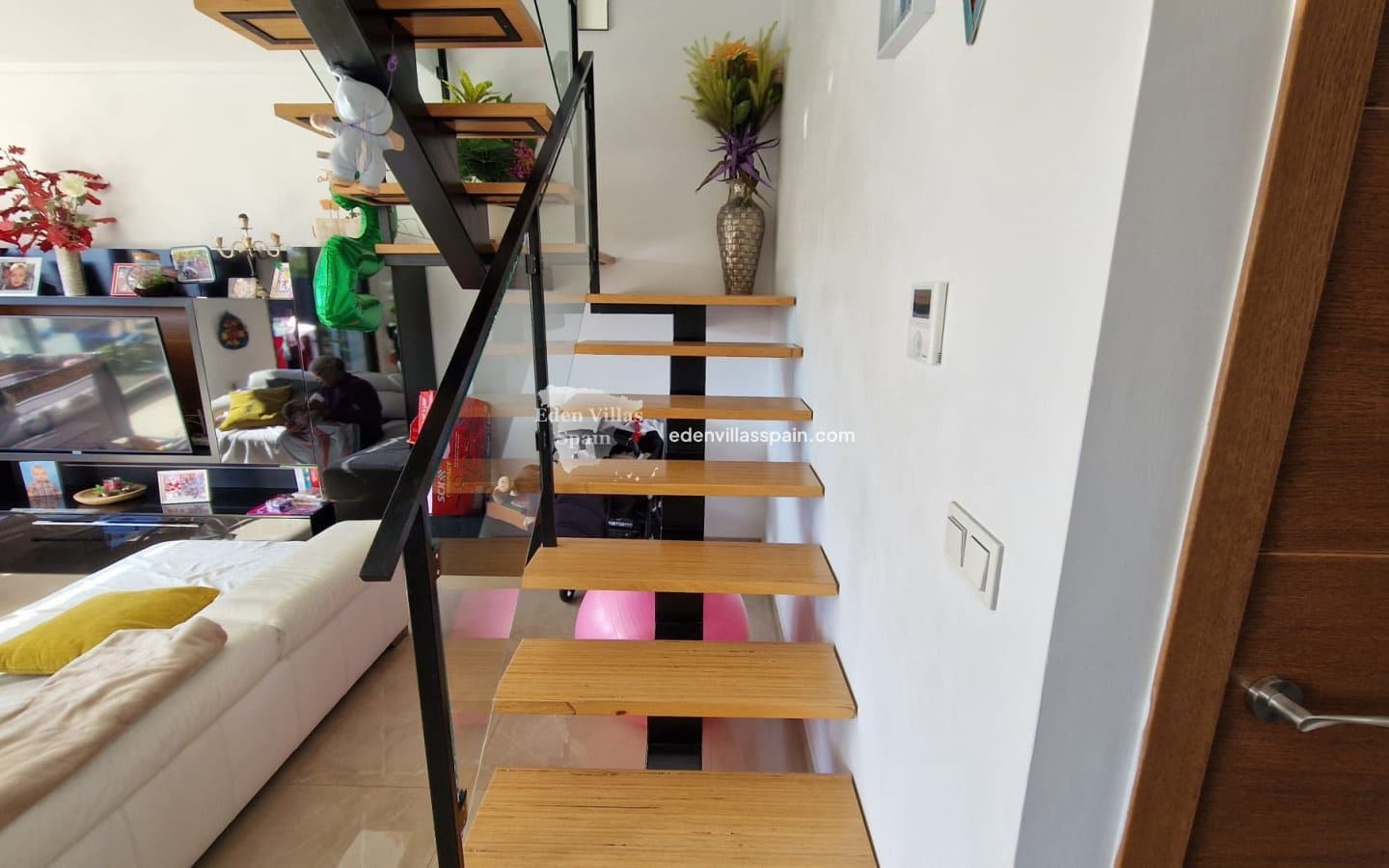 3 quarto Casa em Banda para venda em Daya Vieja com piscina - 459 995 € (Ref: 9528852)