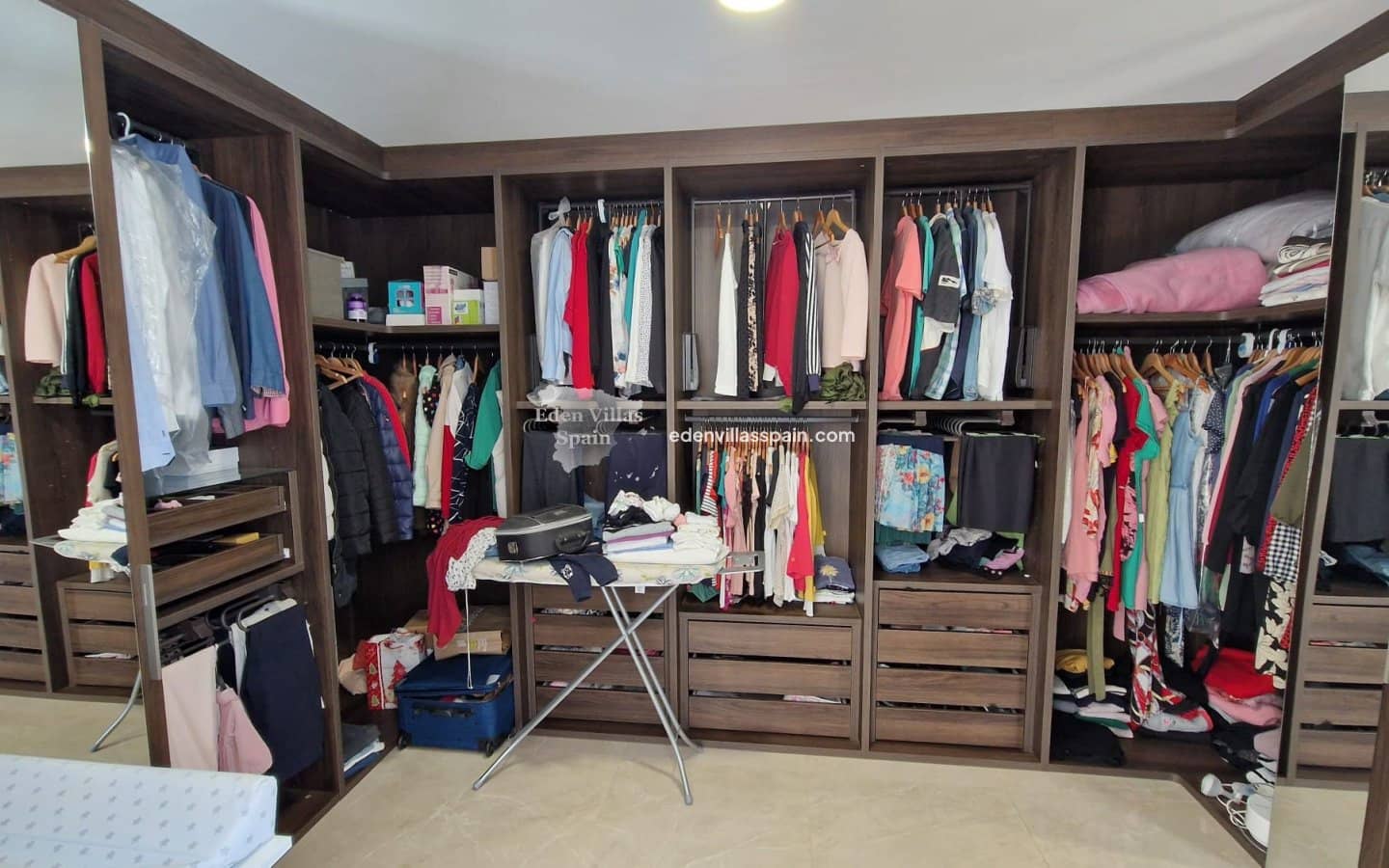 3 quarto Casa em Banda para venda em Daya Vieja com piscina - 459 995 € (Ref: 9528852)