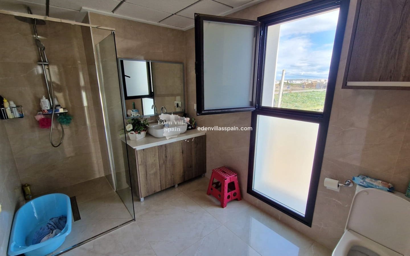 3 quarto Casa em Banda para venda em Daya Vieja com piscina - 459 995 € (Ref: 9528852)