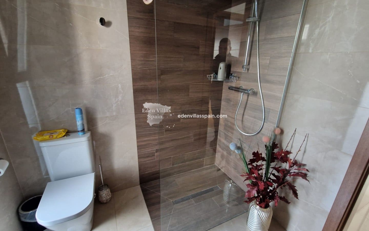 3 soveværelse Byhus til salg i Alicante by med swimmingpool - € 459.995 (Ref: 9528854)