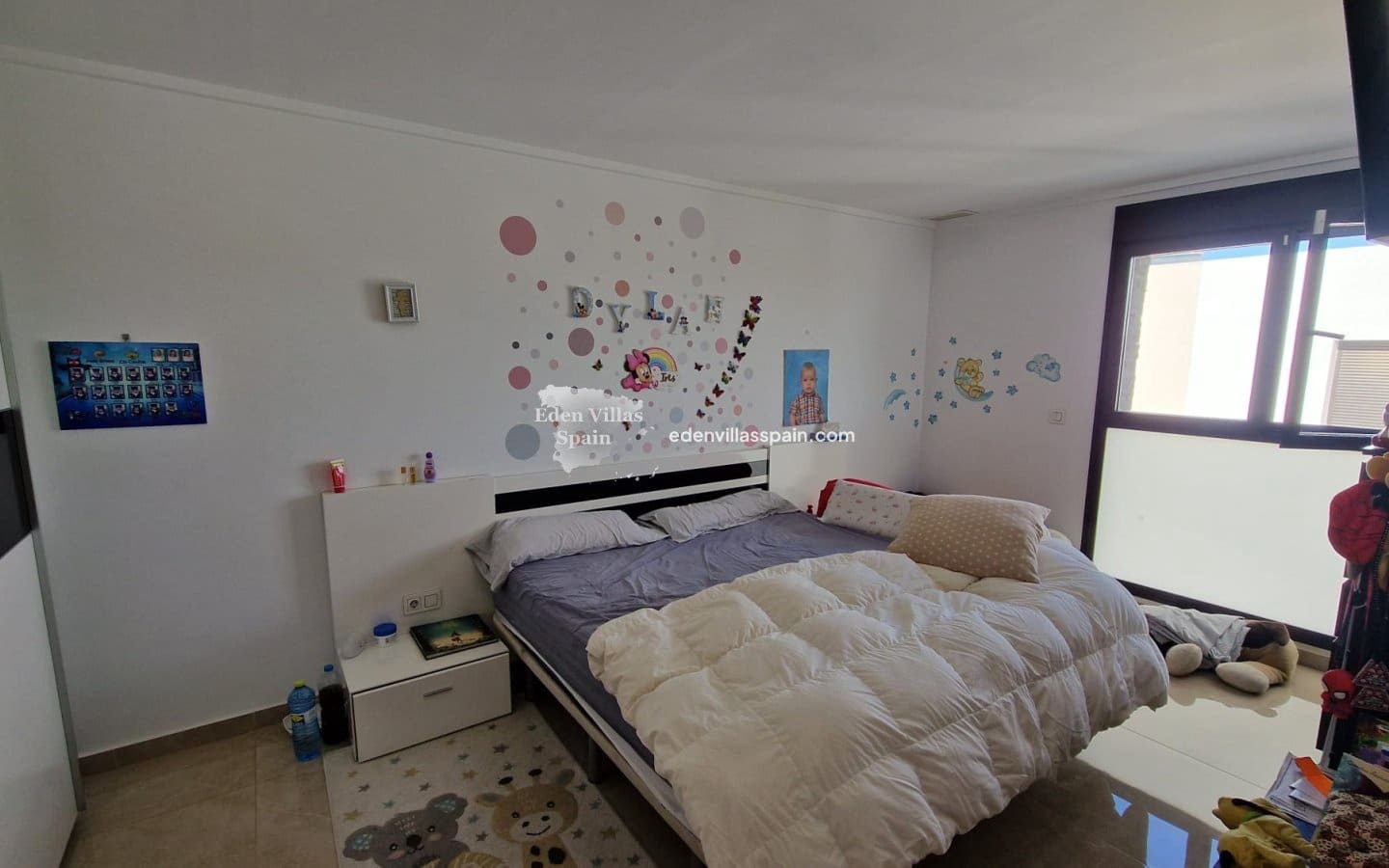 3 soveværelse Byhus til salg i Alicante by med swimmingpool - € 459.995 (Ref: 9528854)