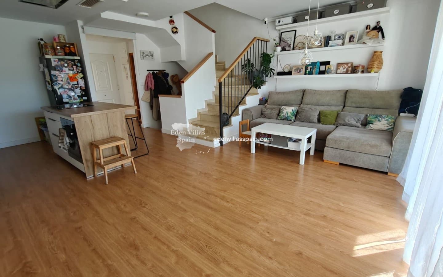 4 makuuhuone Omakotitalo myytävänä paikassa Elche / Elx mukana uima-altaan - 350 000 € (Ref: 9566256)