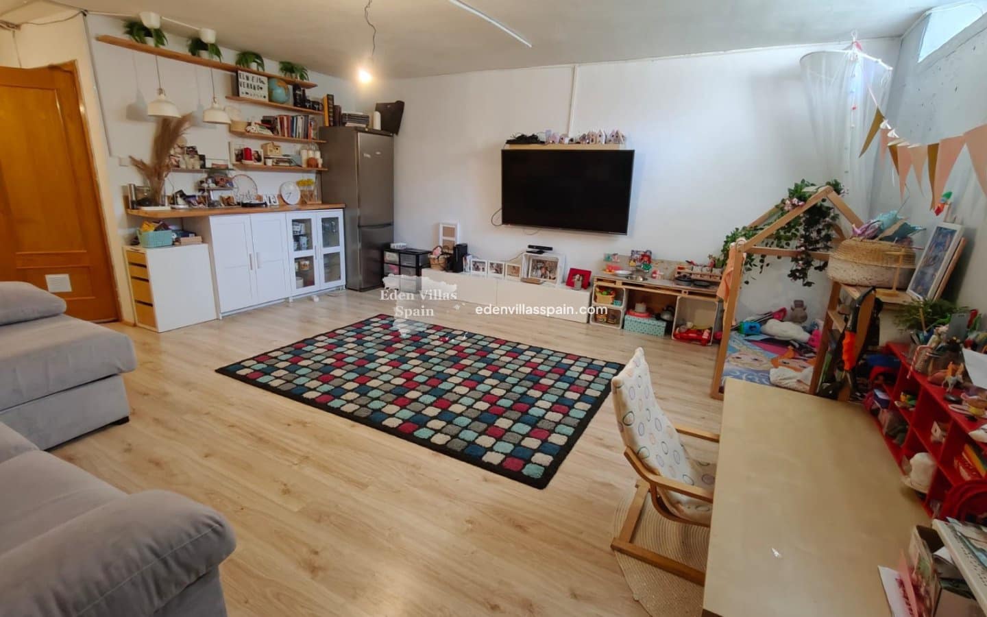 4 makuuhuone Omakotitalo myytävänä paikassa Elche / Elx mukana uima-altaan - 350 000 € (Ref: 9566256)