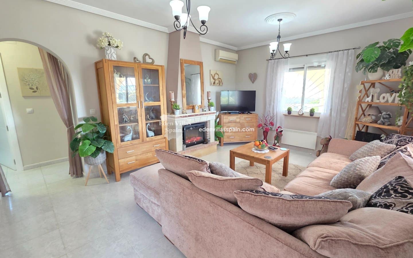 3 makuuhuone Maalaistalo myytävänä paikassa Callosa de Segura - 289 950 € (Ref: 9588219)