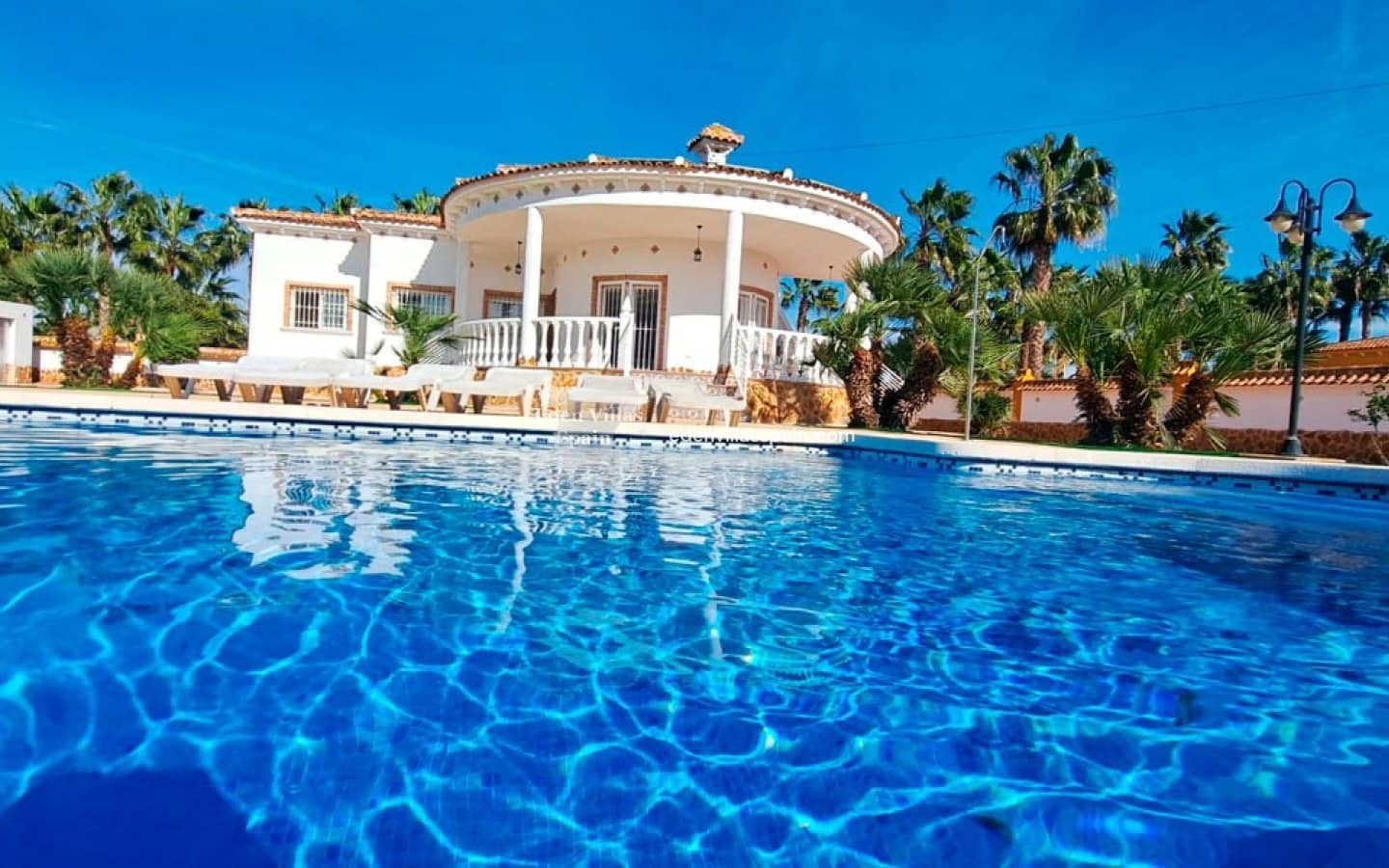 4 slaapkamer Finca/Landhuis te koop in Alicante stad met zwembad garage - € 430.000 (Ref: 9614293)