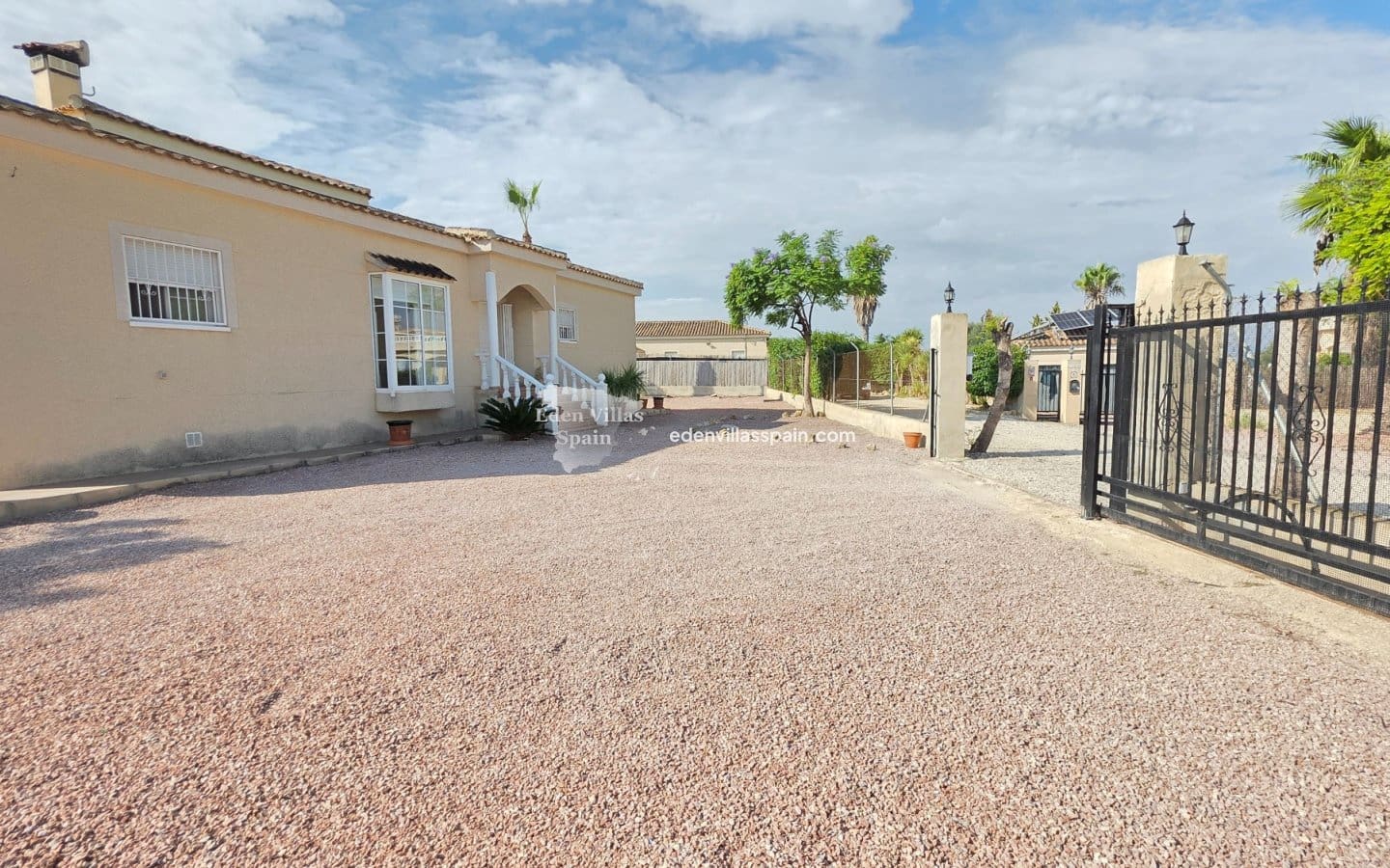 2 soveværelse Finca/Landehus til salg i Elche / Elx - € 259.995 (Ref: 9634911)