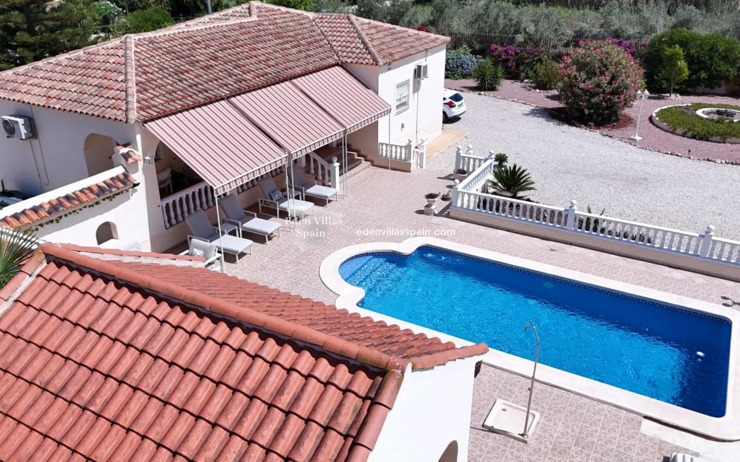 3 bedroom Finca/Country House for sale in Callosa de Segura with pool - € 450,000 (Ref: 9635050)