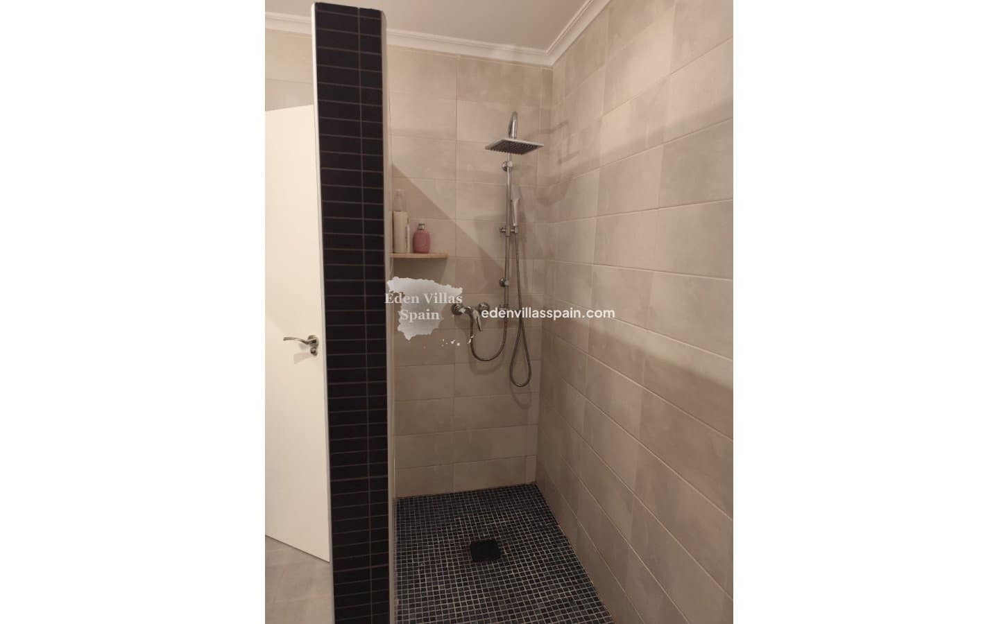 3 Zimmer Villa zu verkaufen in La Marina mit Pool - 399.000 € (Ref: 9652842)