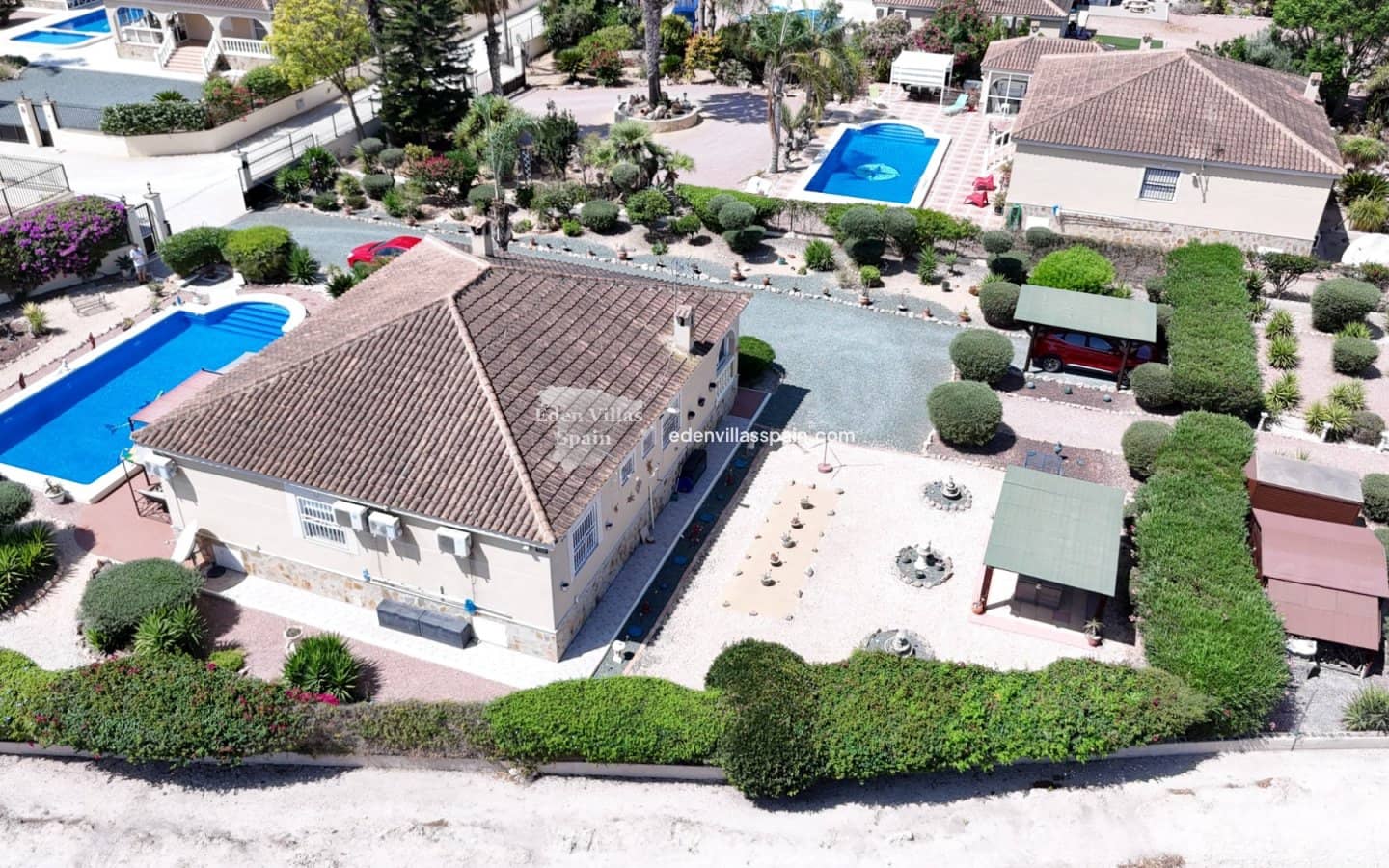 3 slaapkamer Villa te koop in Catral met zwembad - € 399.995 (Ref: 9653311)