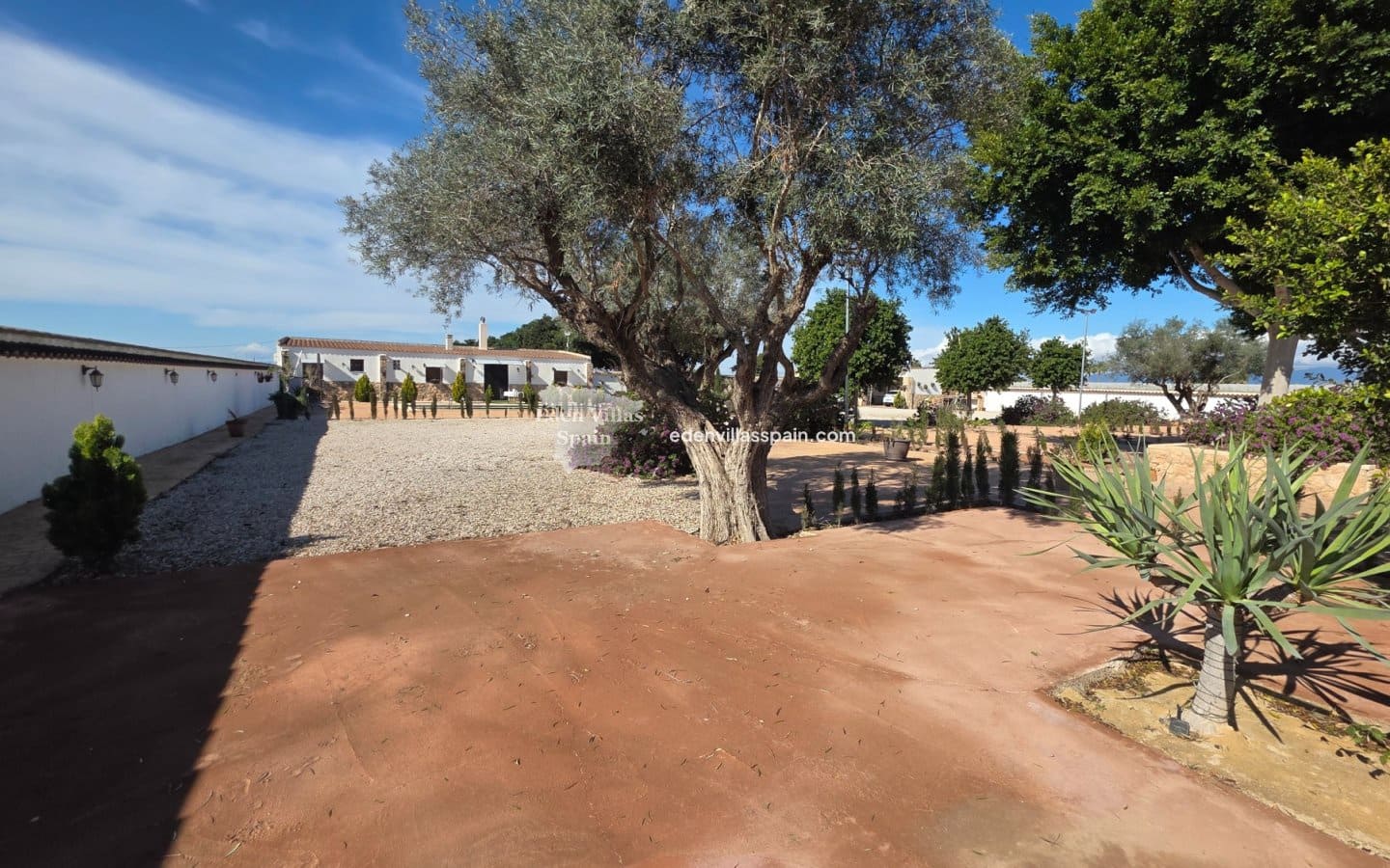 7 bedroom Villa for sale in San Fulgencio with pool - € 1,250,000 (Ref: 9669290)