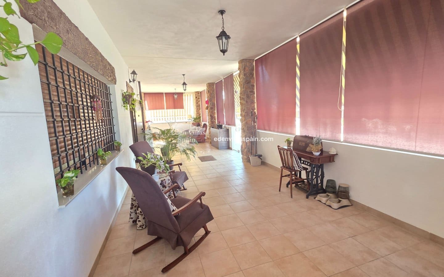 7 bedroom Villa for sale in San Fulgencio with pool - € 1,250,000 (Ref: 9669290)