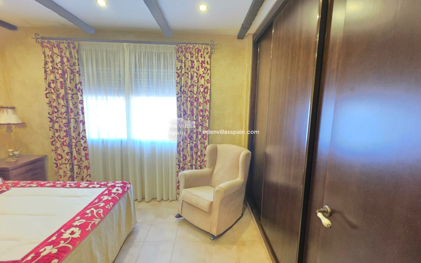 7 bedroom Villa for sale in San Fulgencio with pool - € 1,250,000 (Ref: 9669290)