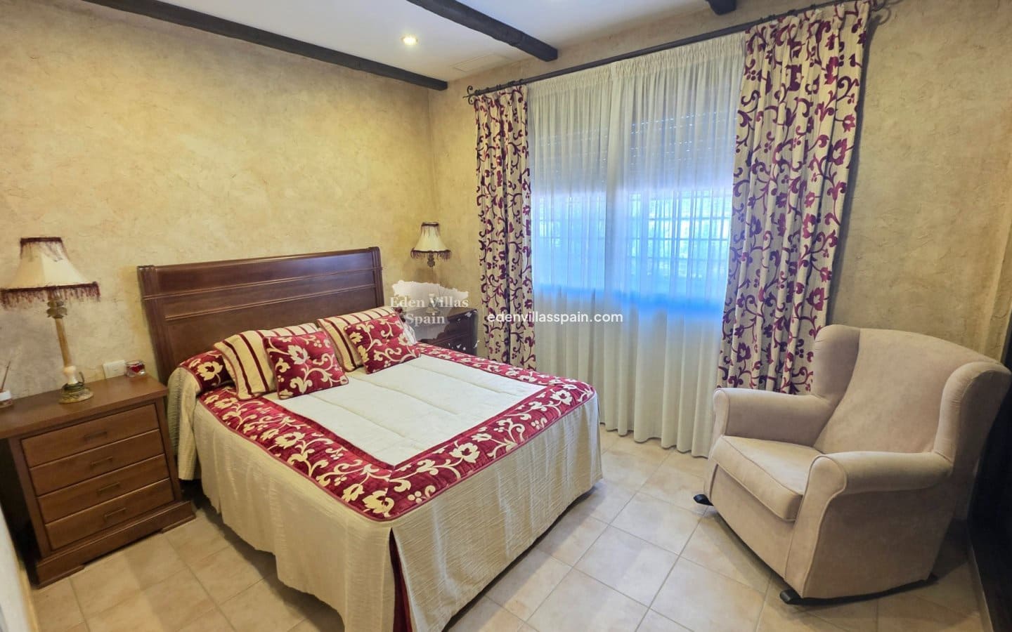 7 bedroom Villa for sale in San Fulgencio with pool - € 1,250,000 (Ref: 9669290)