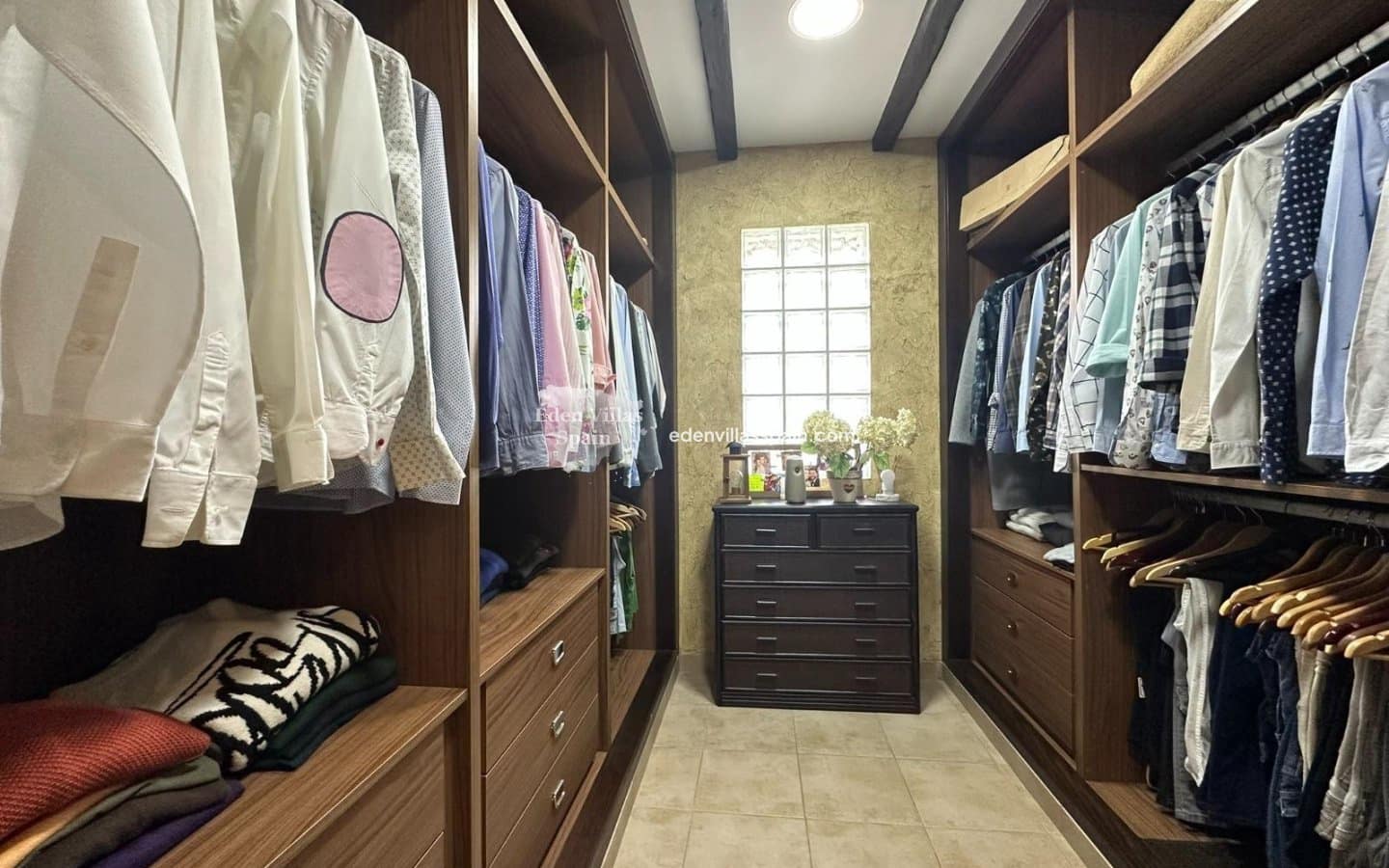 7 bedroom Villa for sale in San Fulgencio with pool - € 1,250,000 (Ref: 9669290)