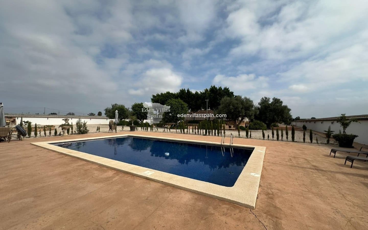 7 bedroom Villa for sale in Dolores with pool garage - € 1,250,000 (Ref: 9669291)