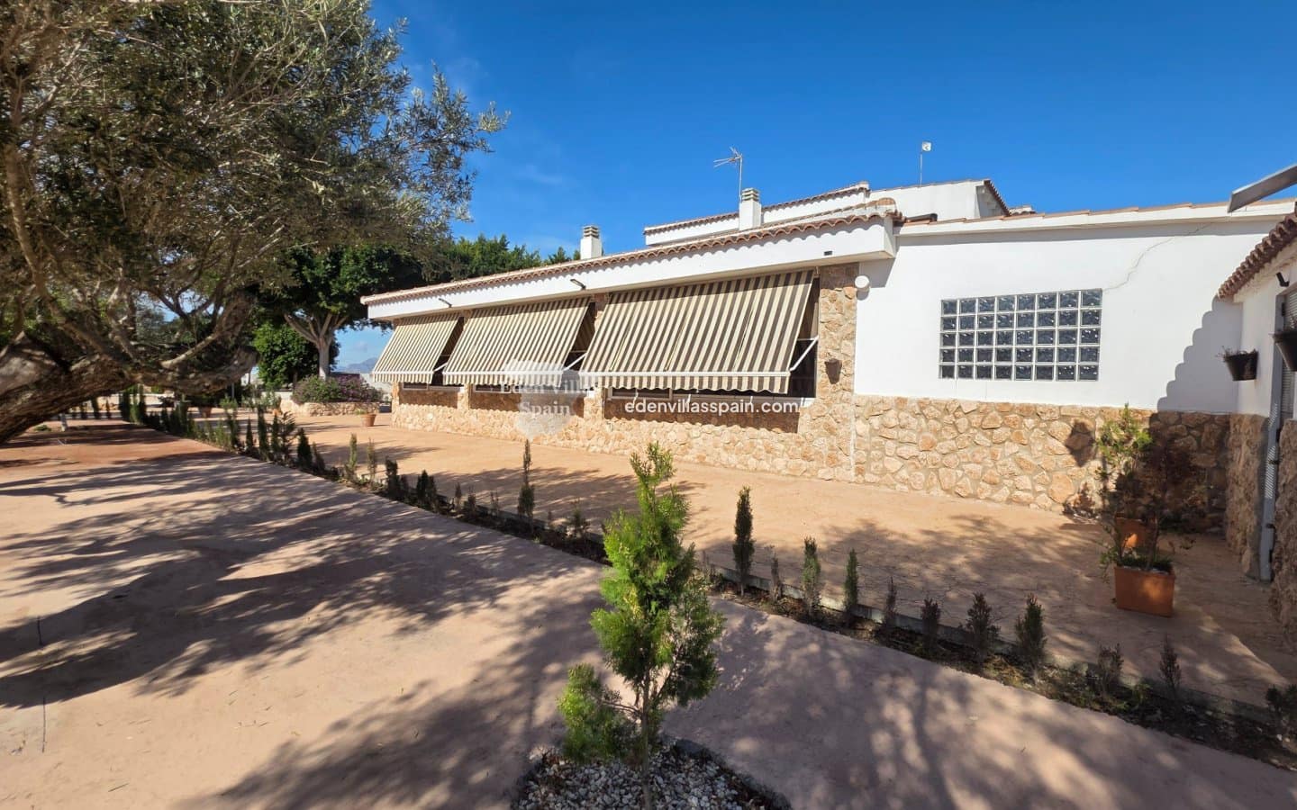 7 bedroom Villa for sale in Dolores with pool garage - € 1,250,000 (Ref: 9669291)