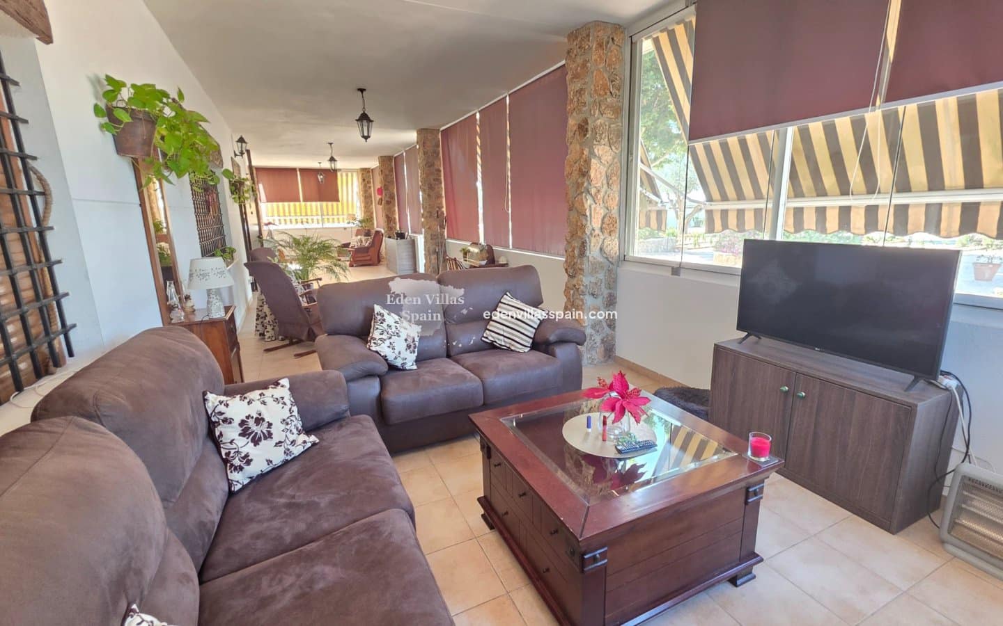 7 bedroom Villa for sale in Dolores with pool garage - € 1,250,000 (Ref: 9669291)