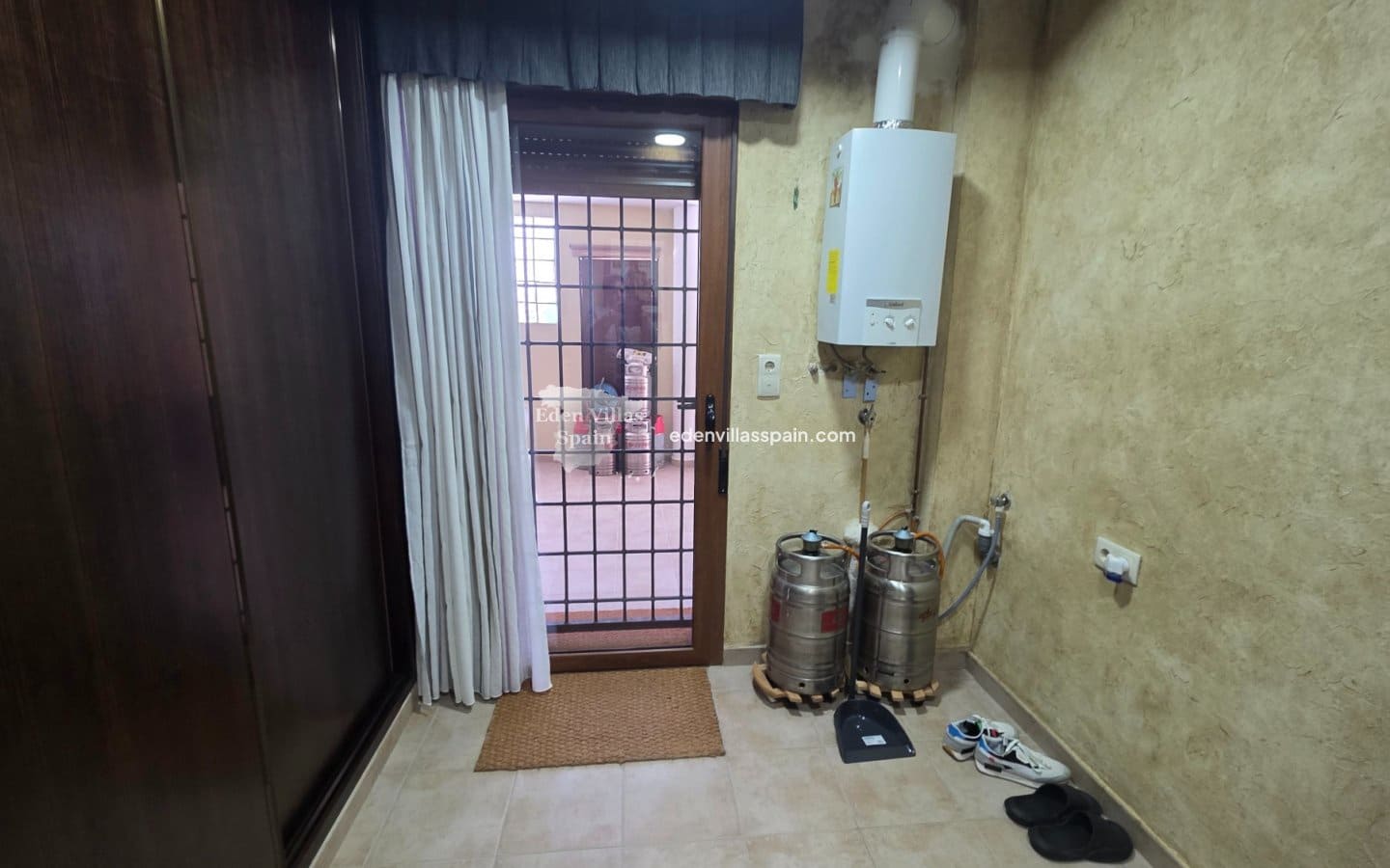 7 bedroom Villa for sale in Dolores with pool garage - € 1,250,000 (Ref: 9669291)