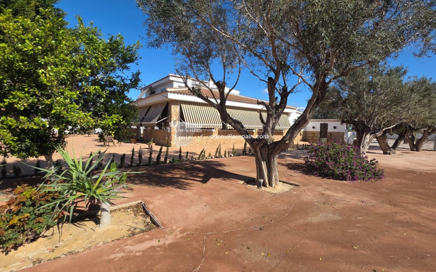 7 bedroom Villa for sale in Dolores with pool garage - € 1,250,000 (Ref: 9669291)