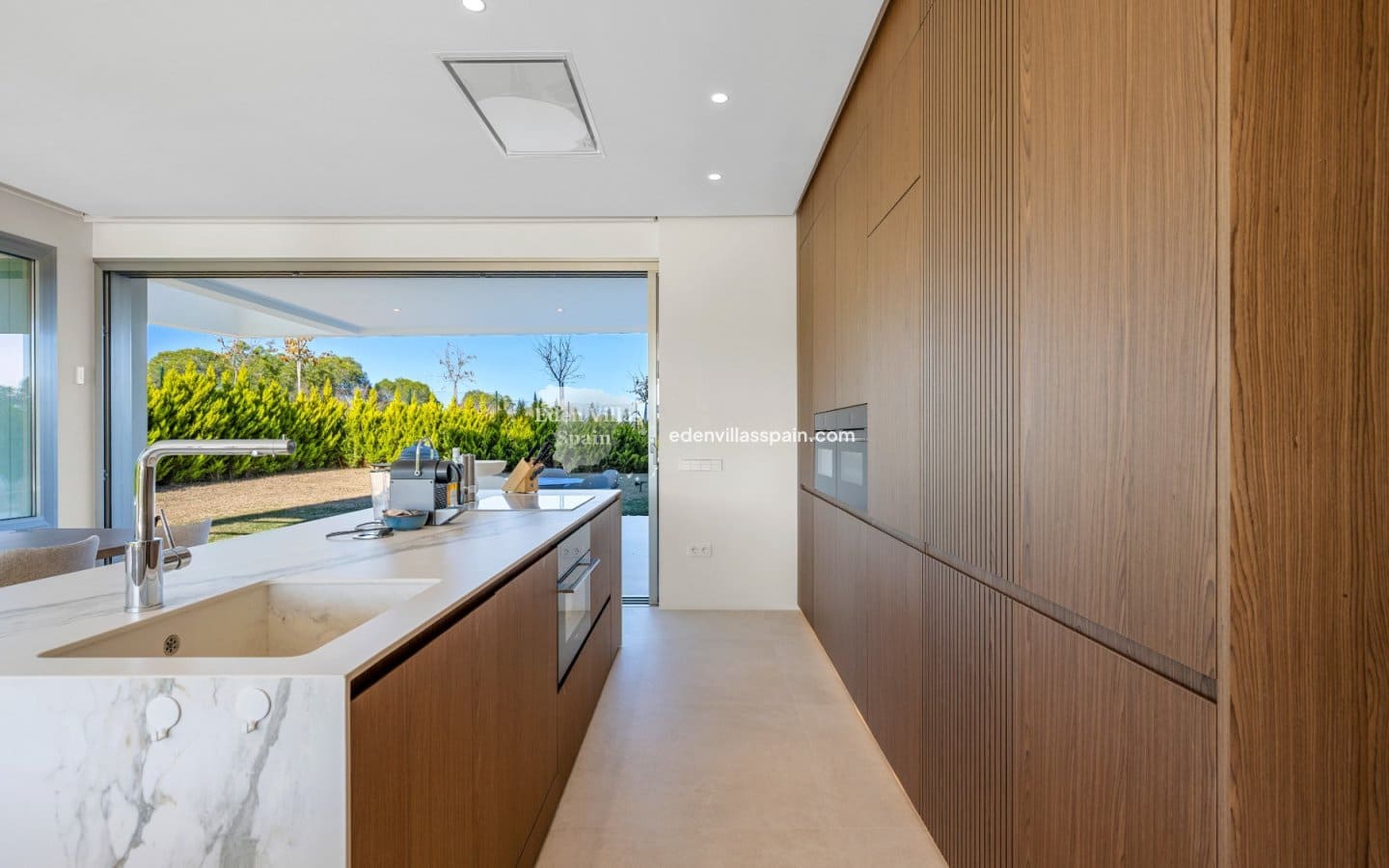 3 makuuhuone Huoneisto myytävänä paikassa Orihuela Costa mukana uima-altaan 
autotalli - 1 199 000 € (Ref: 9679264)