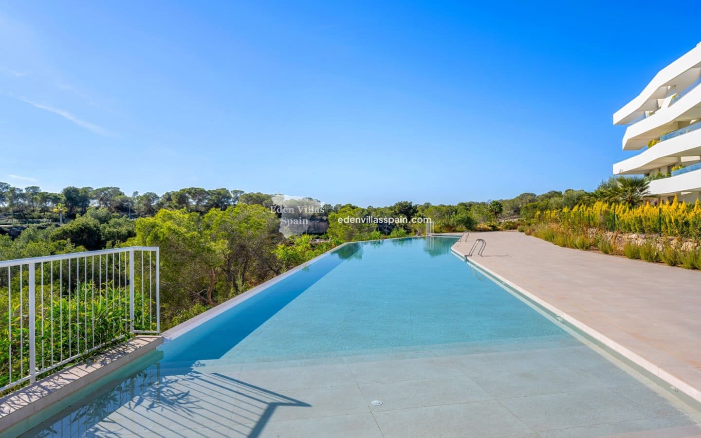 3 chambre Appartement à vendre à Alicante ville avec piscine garage - 1 199 000 € (Ref: 9679265)