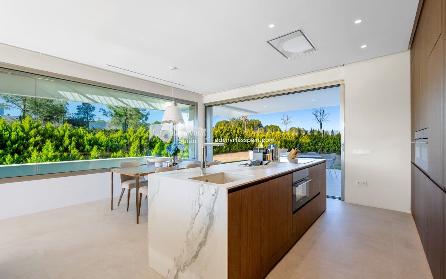 3 chambre Appartement à vendre à Alicante ville avec piscine garage - 1 199 000 € (Ref: 9679265)