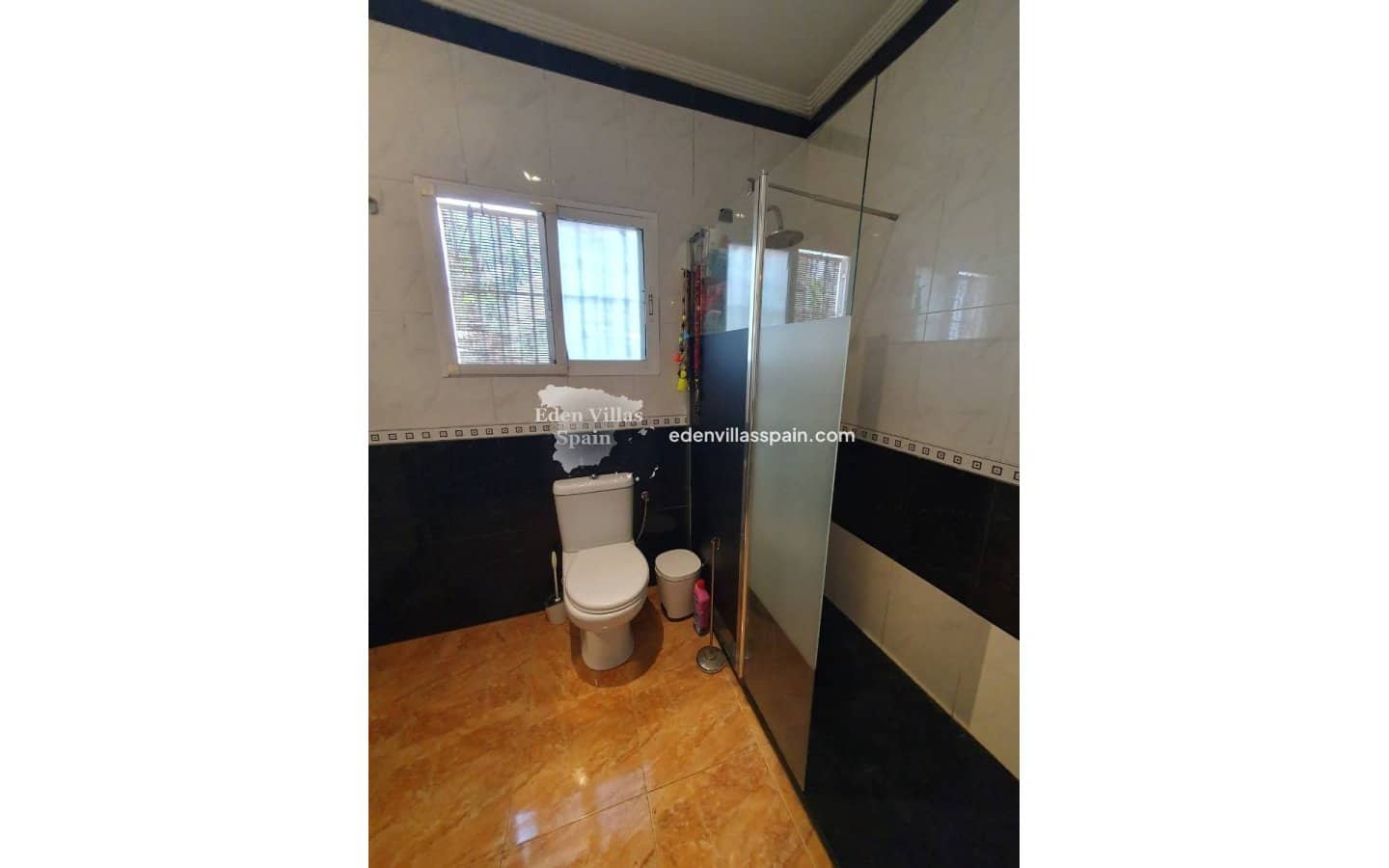 3 sypialnia Finka/Dom wiejski na sprzedaż w Miasto Alicante / Alacant - 265 000 € (Ref: 9688453)