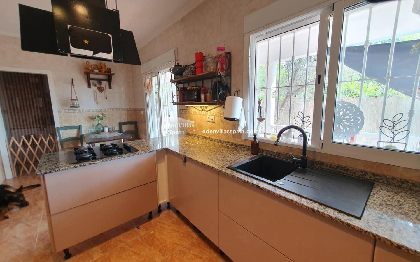 Chalet de 3 habitaciones en Dolores en venta - 265.000 € (Ref: 9688477)