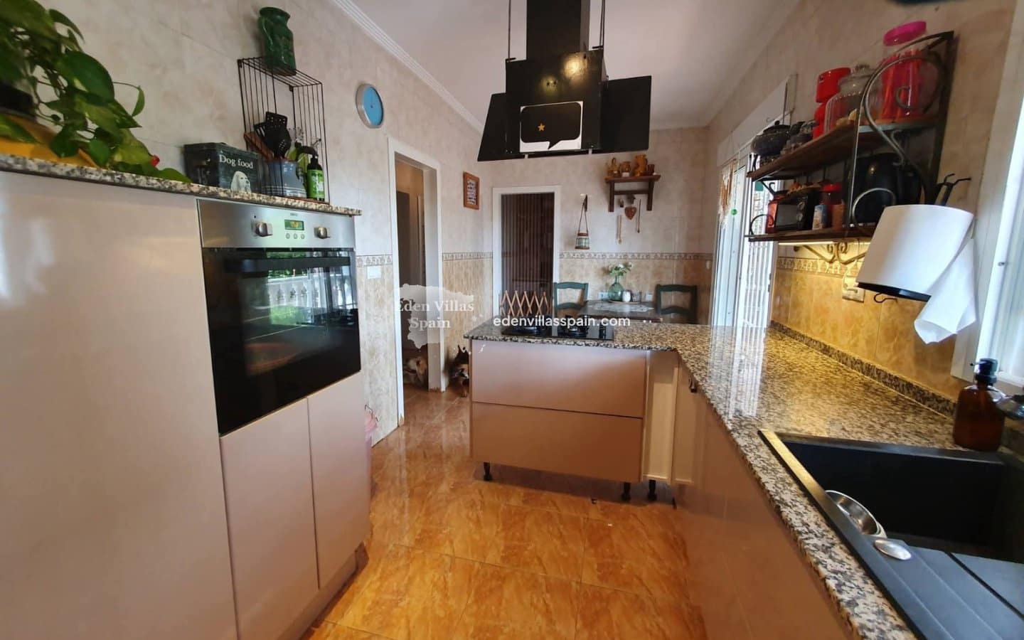 Chalet de 3 habitaciones en Dolores en venta - 265.000 € (Ref: 9688477)