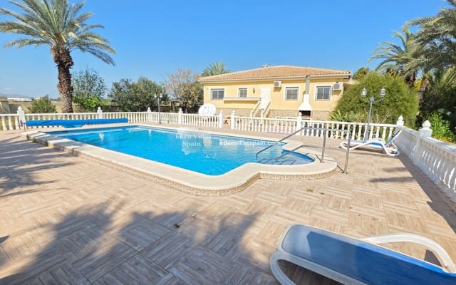 3 bedroom Finca/Country House for sale in Catral with pool - € 375,000 (Ref: 9716719)