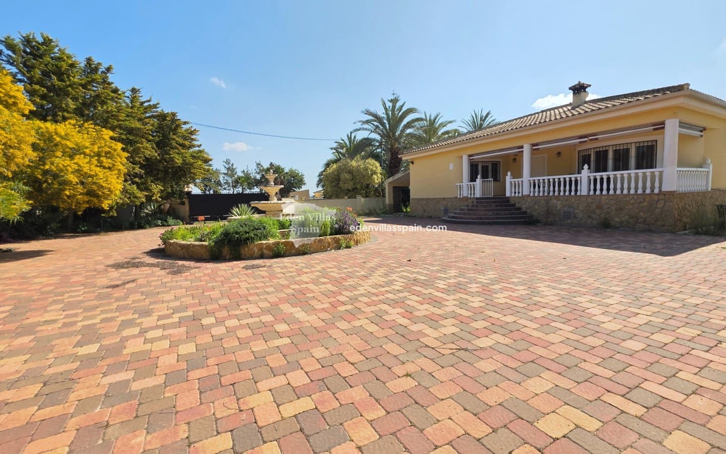 3 bedroom Finca/Country House for sale in Catral with pool - € 375,000 (Ref: 9716721)