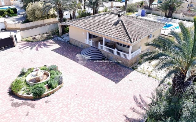 3 bedroom Finca/Country House for sale in Catral with pool - € 375,000 (Ref: 9716721)