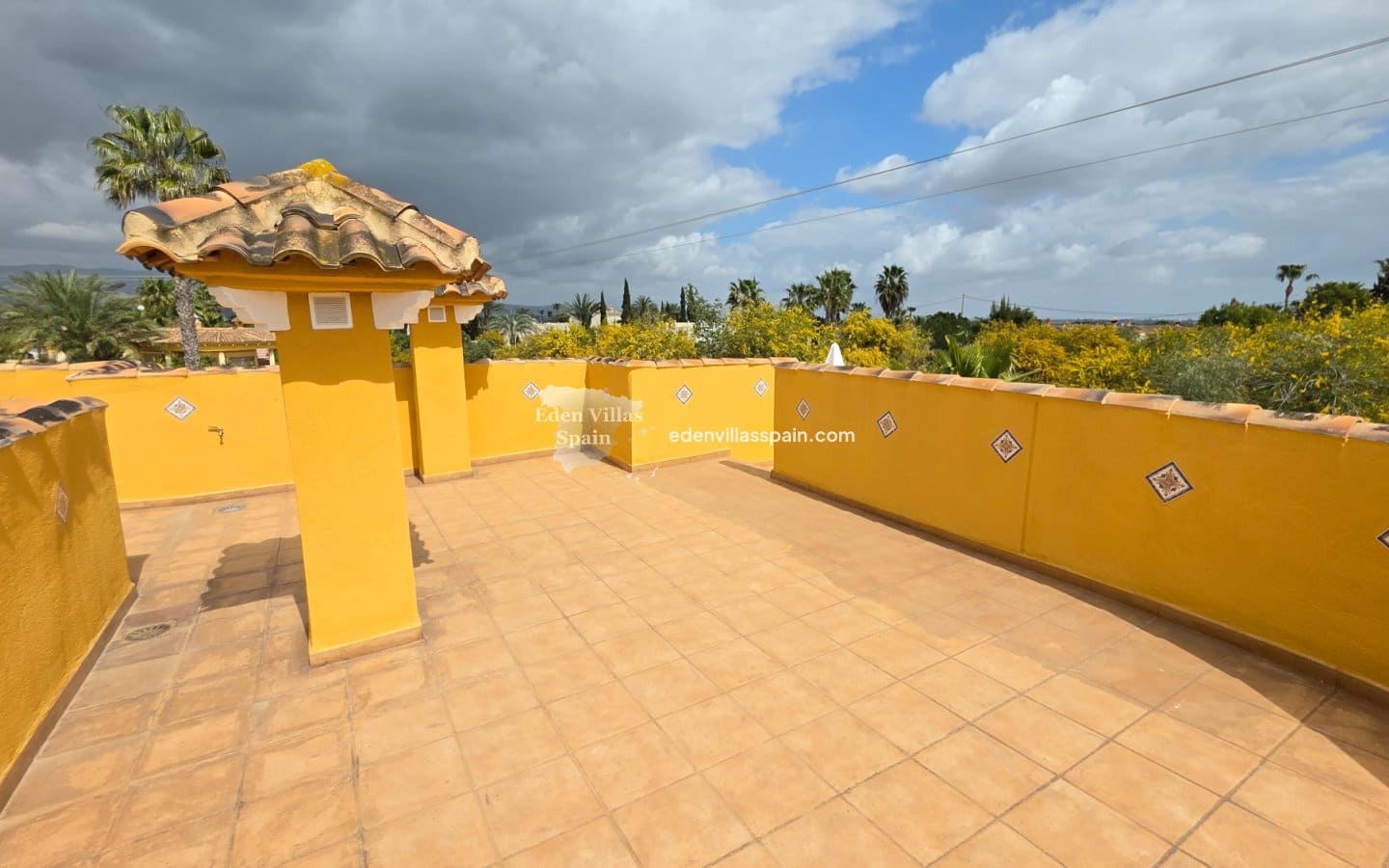 3 chambre Finca/Maison de Campagne à vendre à Catral avec piscine - 379 000 € (Ref: 9727550)