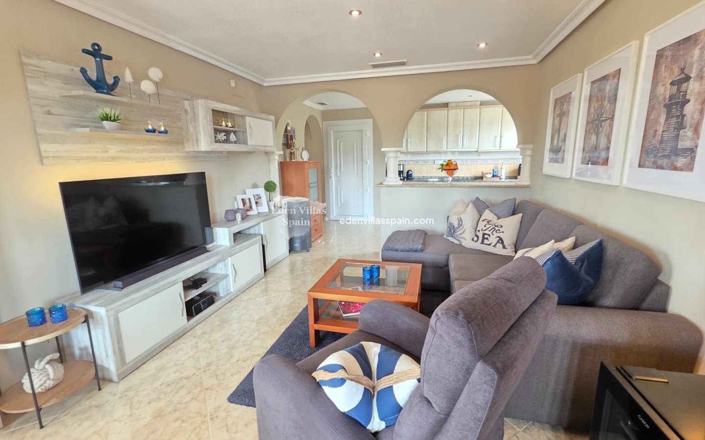 3 bedroom Villa for sale in Alicante / Alacant city with pool - € 379,000 (Ref: 9727552)