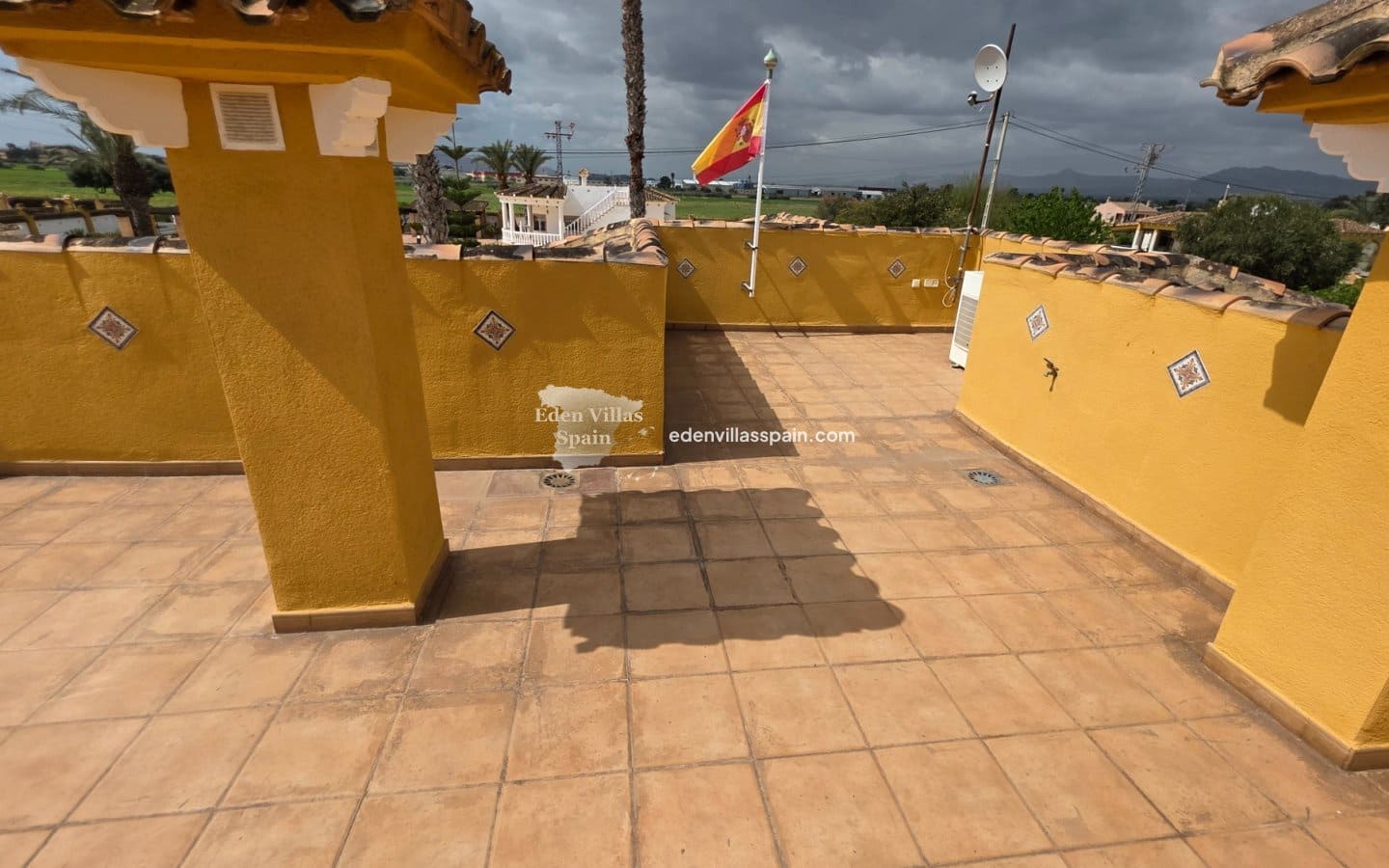 3 bedroom Villa for sale in Alicante / Alacant city with pool - € 379,000 (Ref: 9727552)