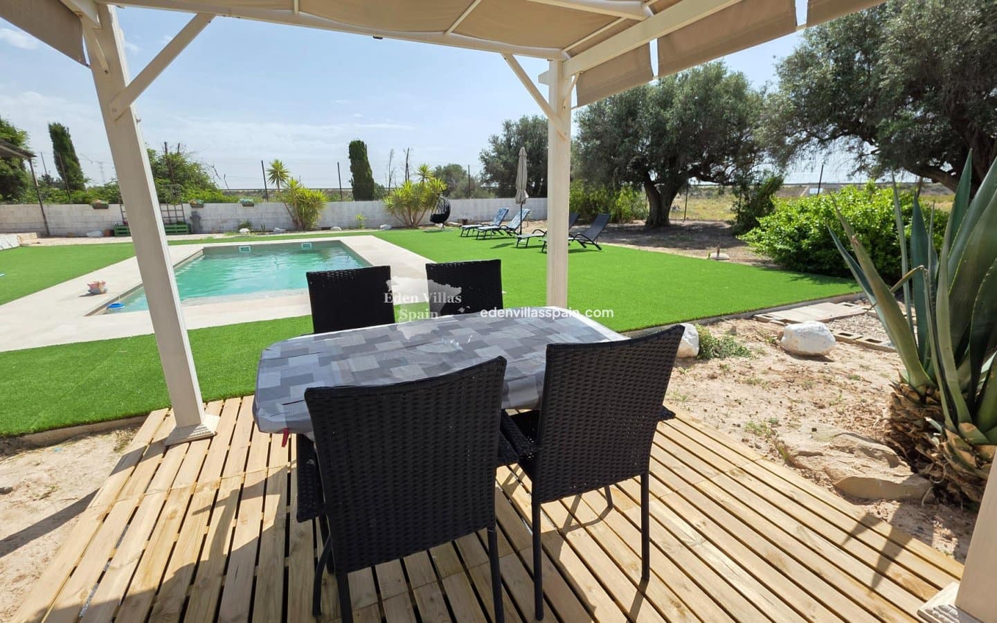 3 sovrum Finca/Hus på landet till salu i Crevillente / Crevillent med pool - 290 000 € (Ref: 9799975)