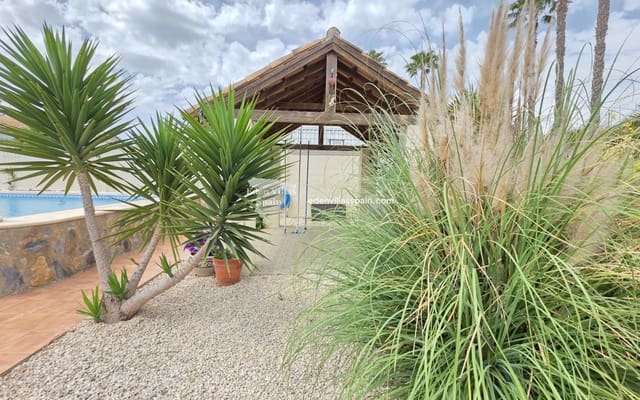 3 slaapkamer Finca/Landhuis te koop in Catral met zwembad garage - € 364.950 (Ref: 9802754)