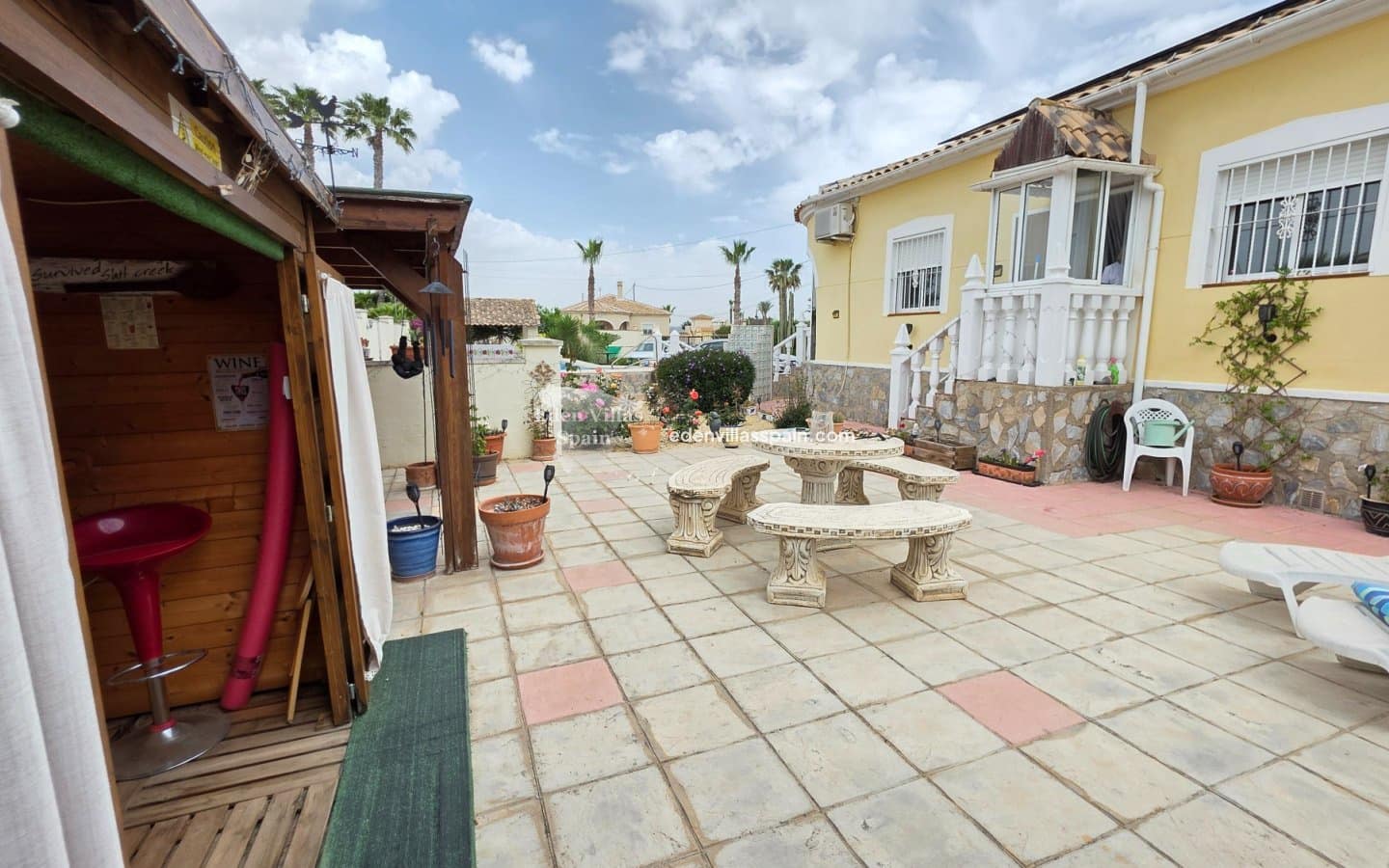 3 soveværelse Finca/Landehus til salg i Alicante by med swimmingpool - € 364.950 (Ref: 9830251)