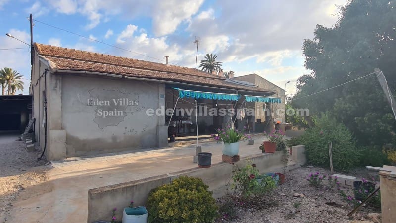 3 soveværelse Finca/Landehus til salg i La Hoya med garage - € 280.000 (Ref: 9863626)