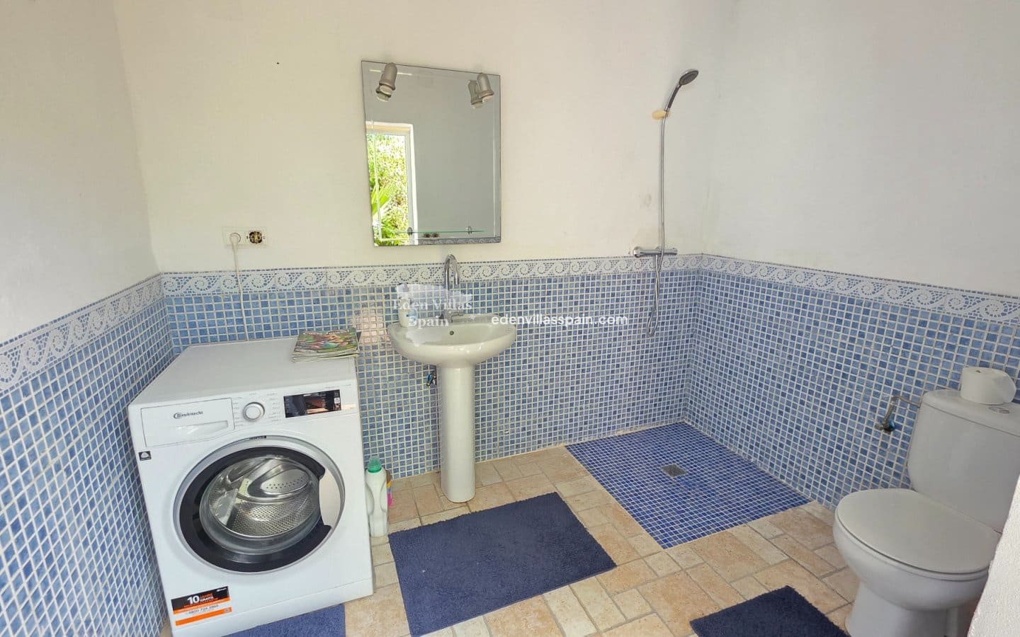 4 slaapkamer Villa te koop in Guardamar del Segura met zwembad garage - € 535.000 (Ref: 9866176)